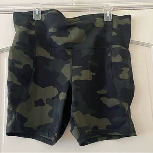 All in Motion Camo Bike Shorts Size 1X